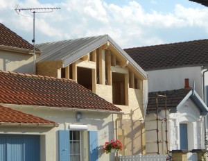Montage du toit de l'agrandissement