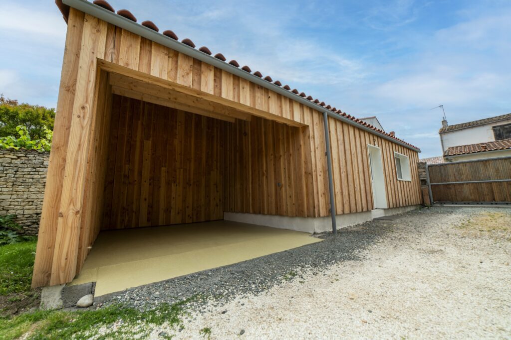 Création d'un garage en ossature bois à Nieul Sur Mer